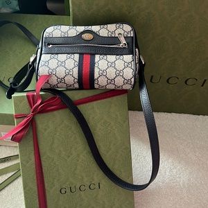 Authentic Gucci WOMENS SMLG/Ophidia GG mini bag/U/Beige and blue Supreme canvas